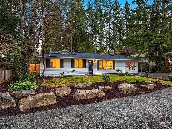 3rd image of 16534 190th Avenue NE