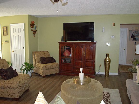 5th image of 4379 Ridge Valley Dr