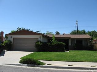 766 Calmae Dr, Lancaster, CA 93535