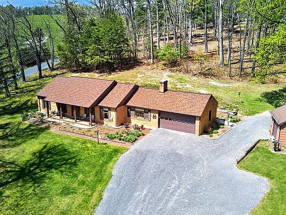 4th image of 329 Red Hill Rd
