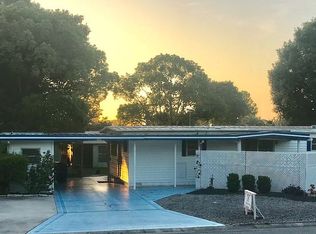 2741 Vindale Rd, Tavares, FL 32778