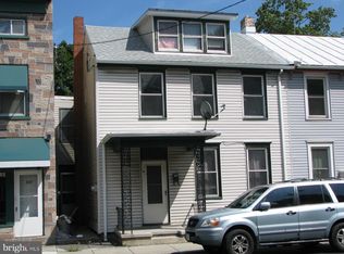360 N 9th St, Lebanon, PA 17046