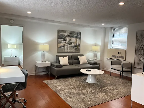 150 West 51st Street image 1 of 11