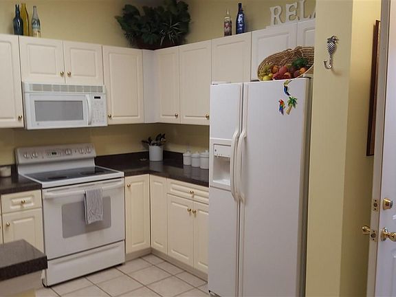 3rd image of 901 W Port Dr Unit 905