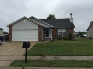 1341 Cody Dr, Waterloo, IL 62298