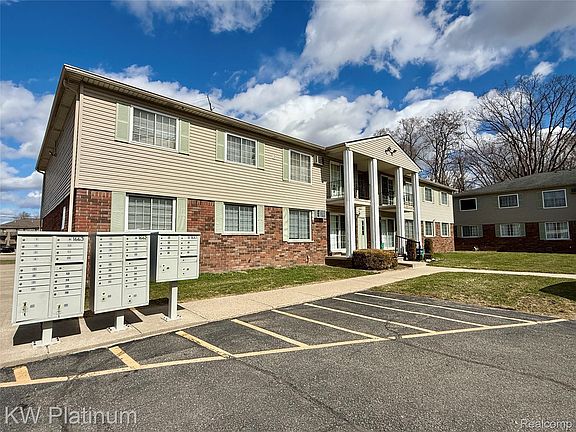 2nd image of 8214-24 Mile Rd