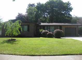 408 Hart St, Essexville, MI