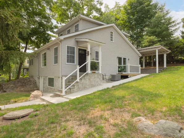 16 Wayne Avenue, Fort Montgomery, NY 10922