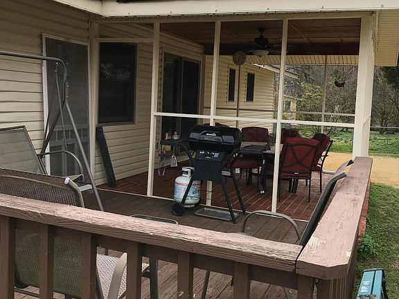 3rd image of 1017 Brantley Dr