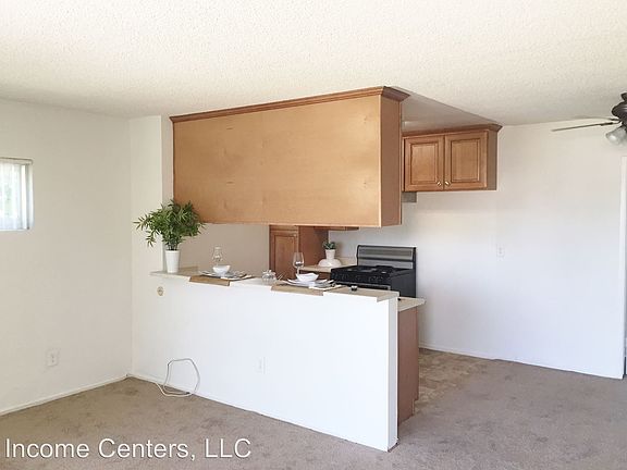 4th image of 10849 Bloomfield St APT 07