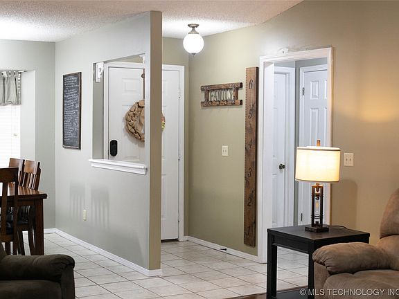 3rd image of 8810 N 123rd East Ave