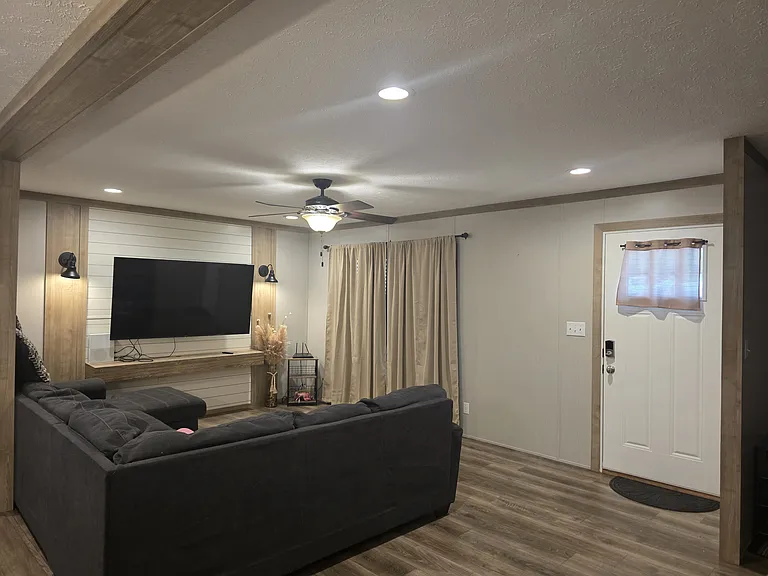 483 W Wilmouth Rd — Photo 11