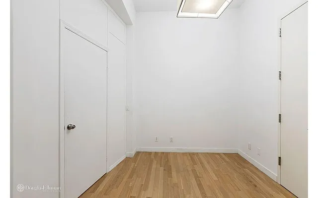 Rented by Douglas Elliman | media 14