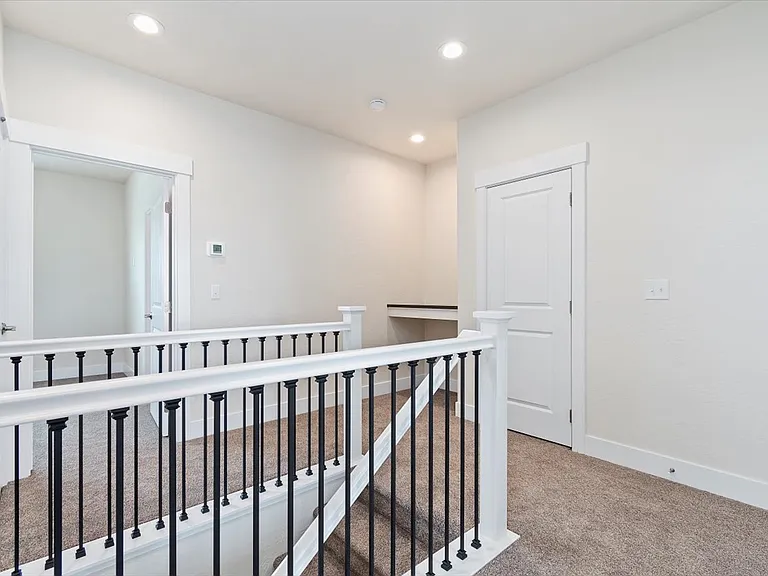 Cedar Crossing Luxury Townhomes — Photo 82