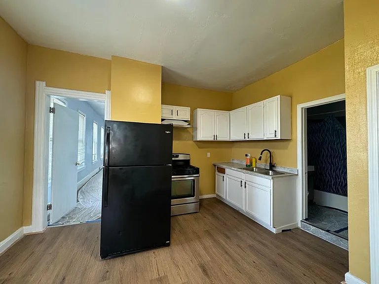 721-727 S 9th St #721 — Photo 8