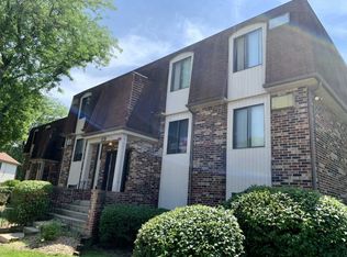 830 Waterview Cir APT 6, Vernon Hills, IL