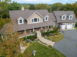 2 Cub Lake Rd, Andover, NJ 07821