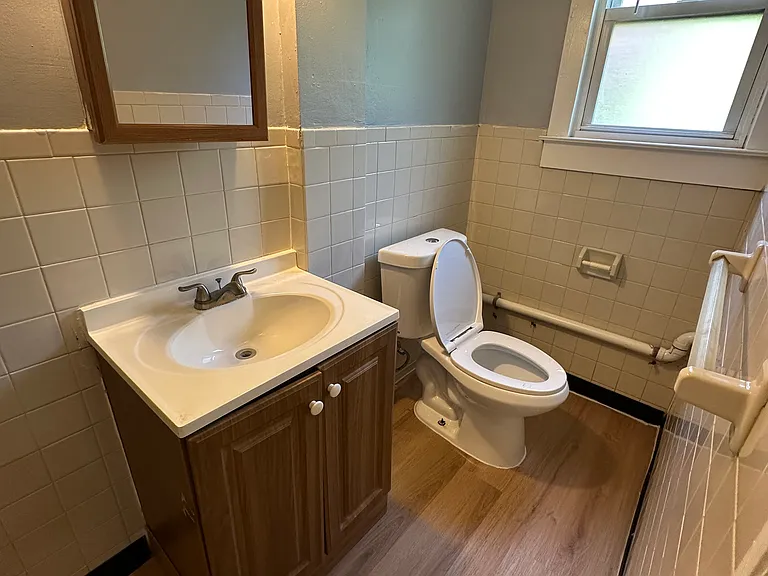 1 James Pl #2 — Photo 10