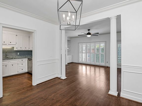 5th image of 600 Woodrow St APT G