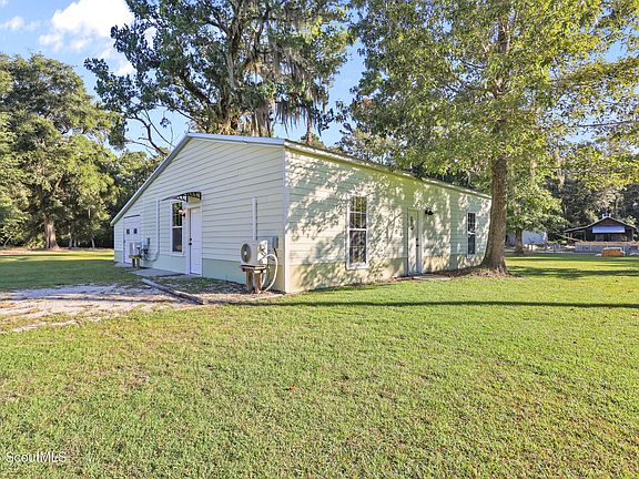 2nd image of 1757 Belle Hammock Rd NE