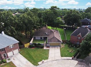 267 Castle Way Ln, Houston, TX 77015