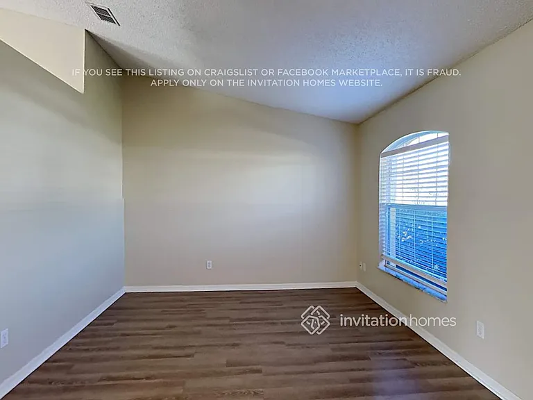 2983 Foxboro Cir — Photo 3
