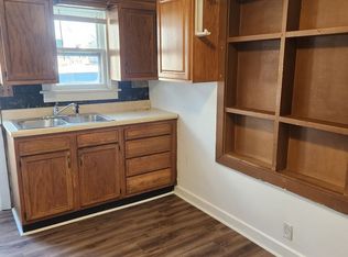 418 W Elliott Ave, Springfield, IL 62702