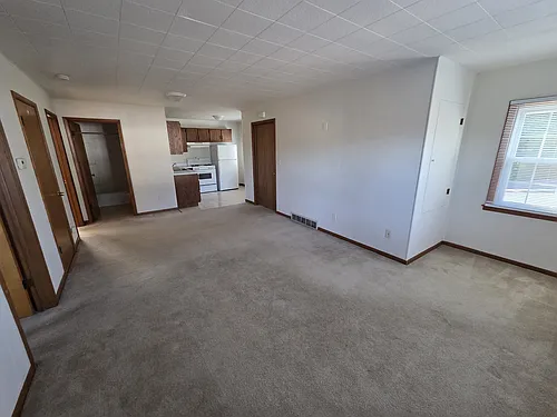 805 Powell Ave #2 Photo 1
