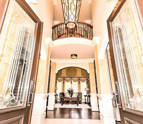 4th image of 1604 Churchill Downs Dr