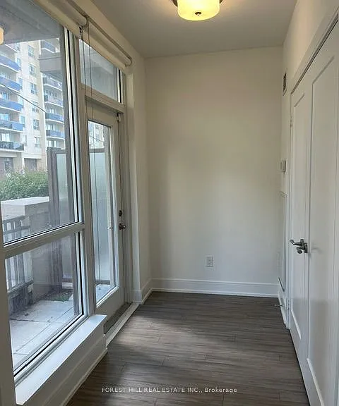 310 Tweedsmuir Ave #Townhouse 4 — Photo 9