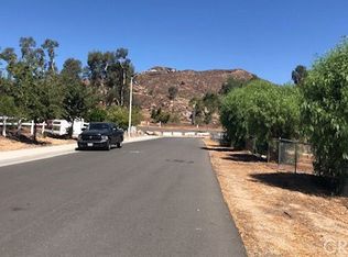 4489 Gilchrist Dr, Riverside, CA 92505