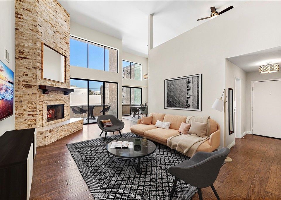 1st image of 10327 Missouri Ave APT 305