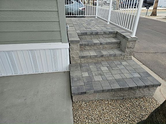 4th image of 303 N Lindsay Rd #O-006