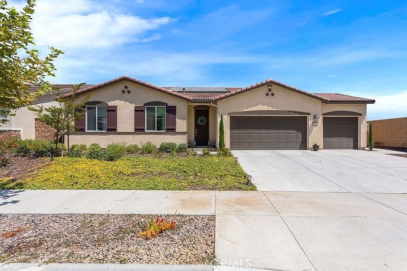1st image of 32272 Prairie Crossing Dr