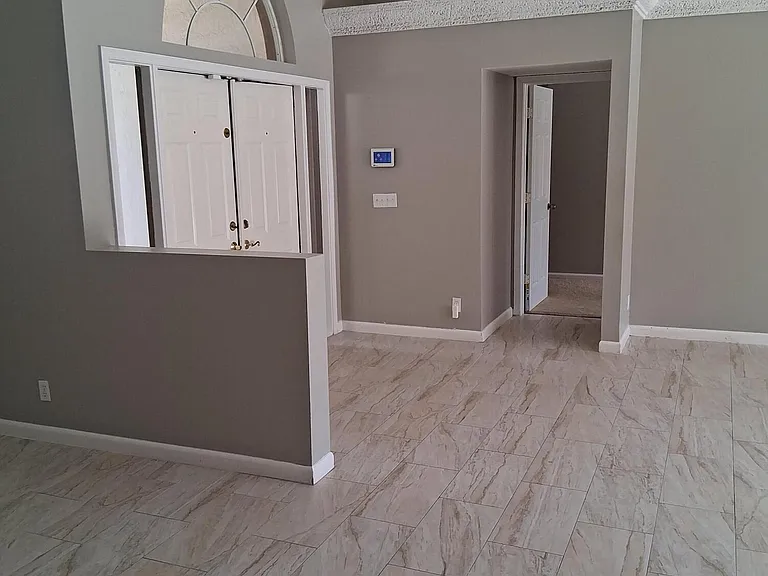 4863 Chardonnay Dr — Photo 7