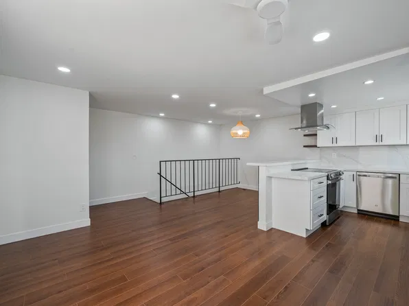 1022 Monterey Blvd APT D, Hermosa Beach, CA 90254