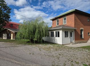 10 Hill St, Selwyn, ON K0L2H0