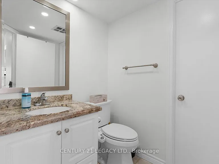 2269 Lake Shore Blvd W #1207 — Photo 6