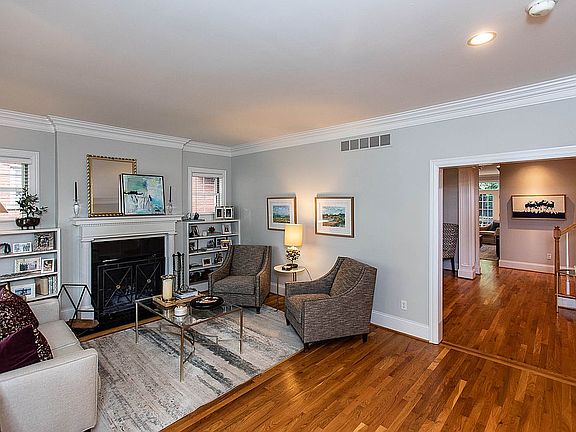 2nd image of 321 Dudley Rd