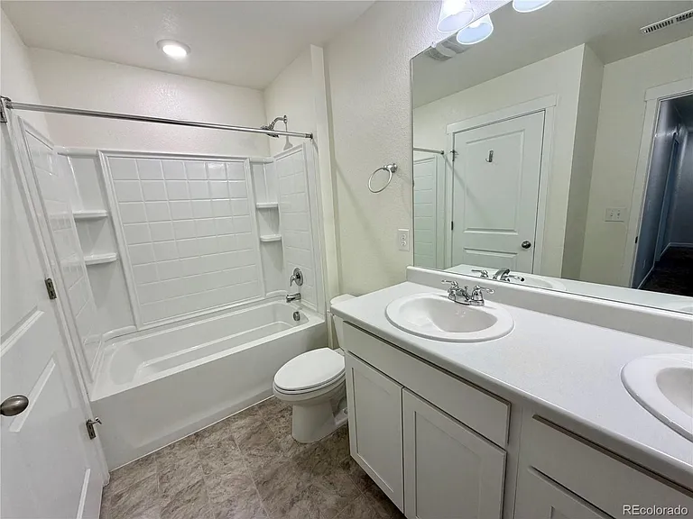 204 Coyote St — Photo 13