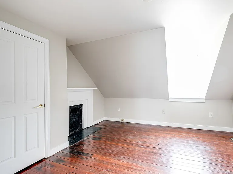 213 N 18th St #3 — Photo 15