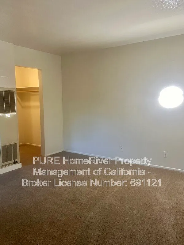 Studio, 1.0 bath, 450 sqft, $1,150 — Photo 4