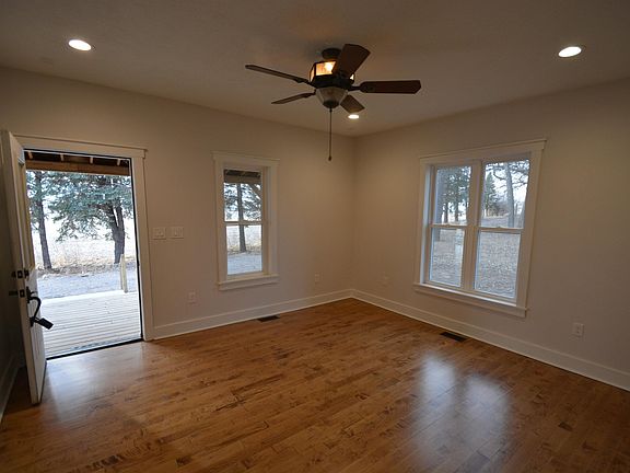 2nd image of 2216 Old Highway 141