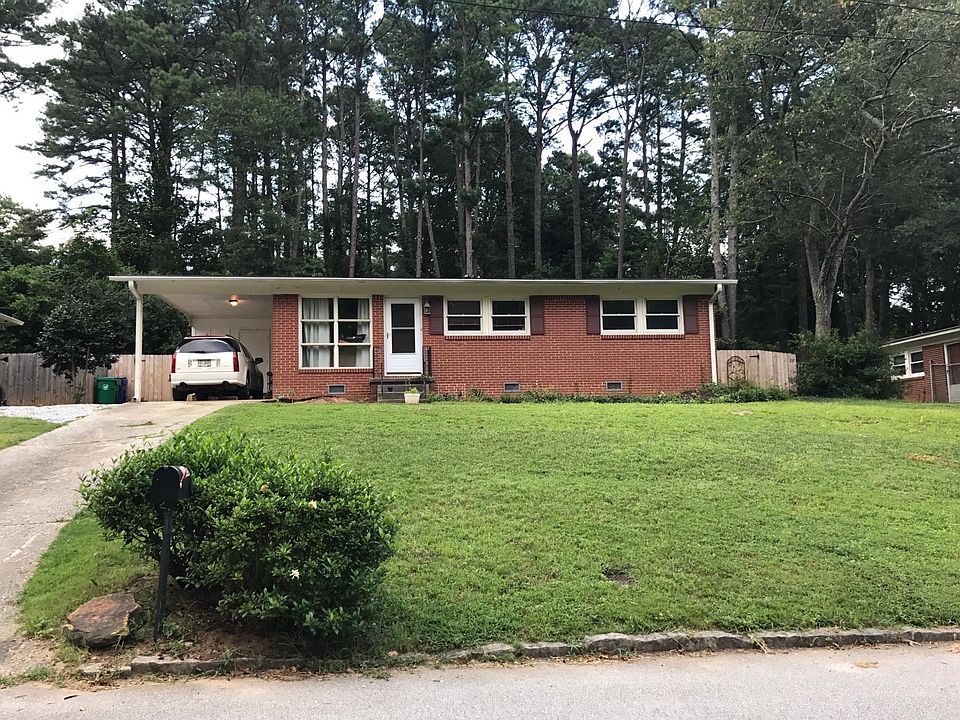 1st image of 1005 Greenbriar Cir