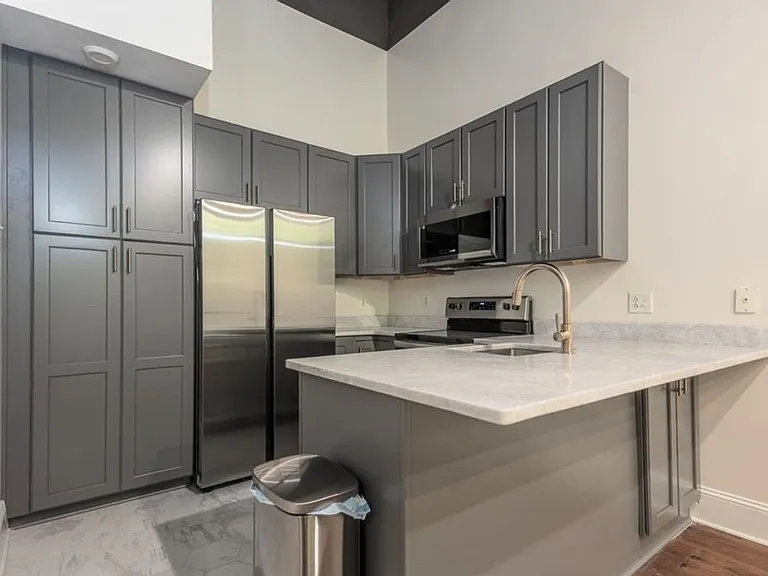 95 S Main St #101 — Photo 6