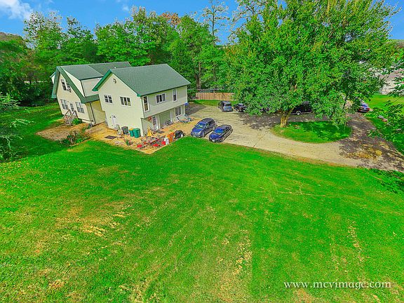 3rd image of 16386 New Ave