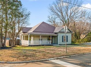 200 Winston St, Thomasville, NC 27360