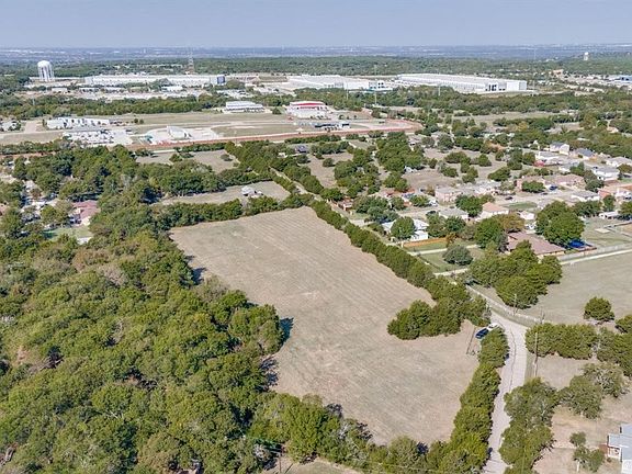 5th image of 710 Windy Ln
