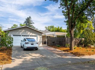 1204 Cypress Ln, Davis, CA 95616