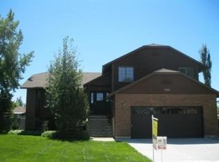 2274 E 2050 N, Layton, UT 84040